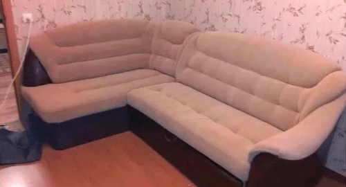 Перетяжка углового дивана. Новокуйбышевск